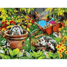 Картина раскраска по номерам Strateg ПРЕМИУМ Ежики в саду с лаком размером 40х50 см (SY6713)