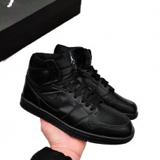 Зимові чоловічі кросівки Nike Air Air Jordan 1 Retro чорні