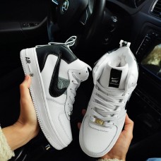 Жіночі кросівки Nike Air Force 1 Mid LV8 White Black біло-чорні (хутро)